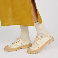 Pataugas AUTHENTIQUE L/TOPO F2I BEIGE 11 Pataugas AUTHENTIQUE L/TOPO F2I BEIGE -Pataugas BASKET FEMME OG L TOPO F2I BEIGE 628387 150 Porte 1